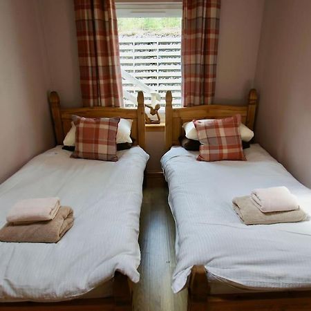 The Old Schoolhouse Lochearnhead Apartment ภายนอก รูปภาพ