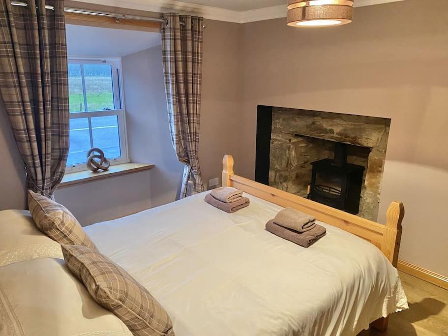 The Old Schoolhouse Lochearnhead Apartment ภายนอก รูปภาพ